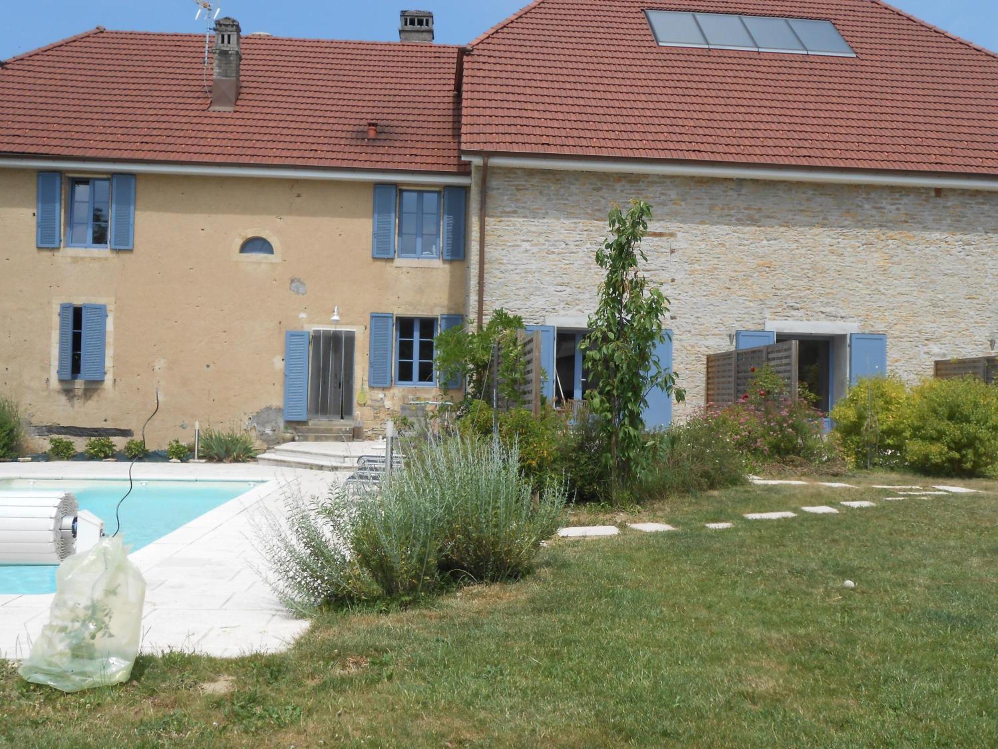 Geney Les Grands Pres B&B 외부 사진